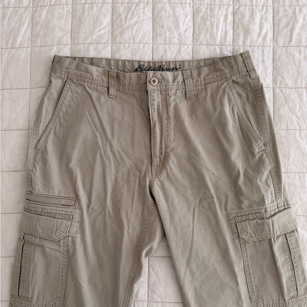 Eddie Bauer - 36 x 36 - Men's Khaki Cargo Pants